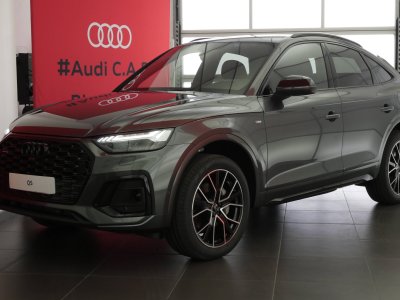 Audi Q5 Sportback 55 TFSIe 367 S tronic 7 Quattro Black Edition   - 1