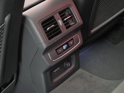 Audi Q5 Sportback 55 TFSIe 367 S tronic 7 Quattro Black Edition   - 11