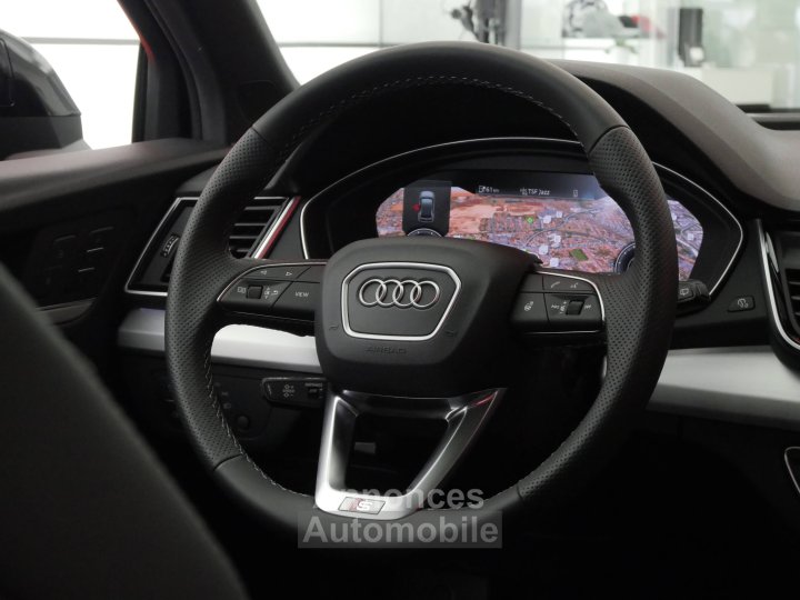 Audi Q5 Sportback 55 TFSIe 367 S tronic 7 Quattro Black Edition - 24