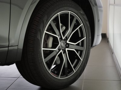 Audi Q5 Sportback 55 TFSIe 367 S tronic 7 Quattro Black Edition   - 31