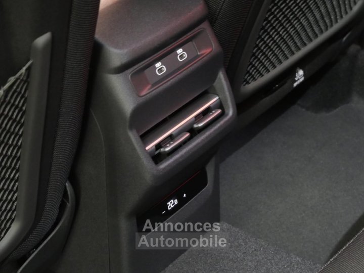 Audi Q3 HYBRIDE e-hybrid 272 ch S tronic 6 S line - 23