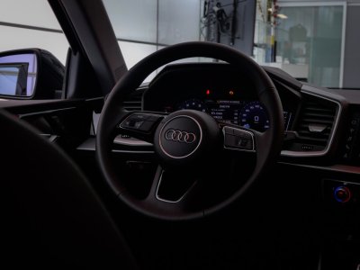 Audi A1 Sportback 25 TFSI 95 ch S tronic 7 Design - 11