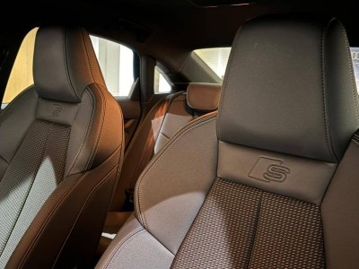 Audi A3 BERLINE Berline 35 TFSI Mild Hybrid 150 S tronic 7 S Line   - 8