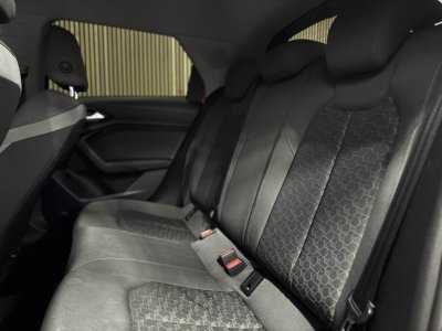 Audi A1 30 TFSI 116 CH BVA S-Tronic ADVANCED   - 17