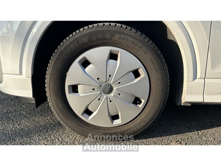 Audi Q2 15 35 TFSI COD - 150 - BV S-tronic S Line PHASE 1 - 23
