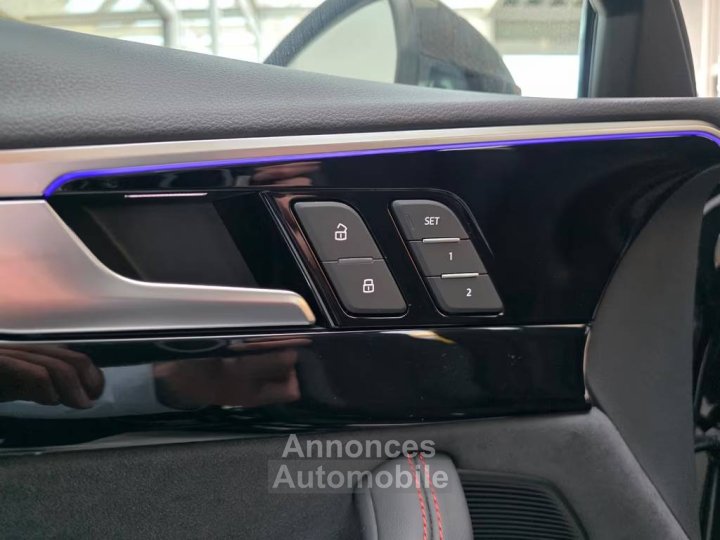 Audi A4 Avant 40 TFSI S Line Optics Noir B&O Panoramique - 11