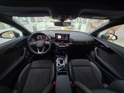 Audi A4 Avant 40 TFSI S Line Optics Noir B&O Panoramique   - 17