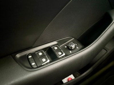 Audi A3 Sportback 20 tfsi 190 s-line quattro s-tronic bva origine france 2eme main   - 23