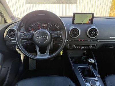 Audi A3 10 TFSI 115CH DESIGN   - 8