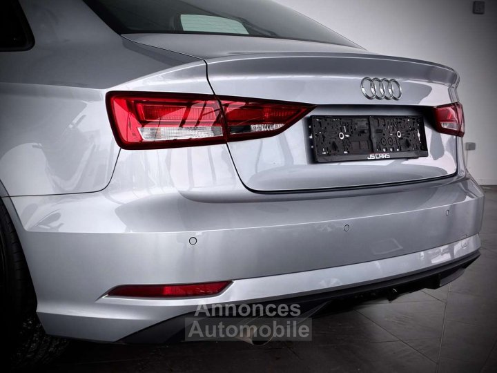 Audi A3 10TFSI SPORT-GPS-AIRCO-JANTES19-PDC - 12
