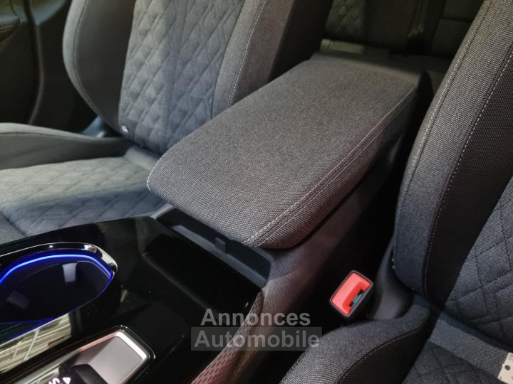 Audi A5 Avant TDI Hybride 204 S Line S tronic 7 - 17