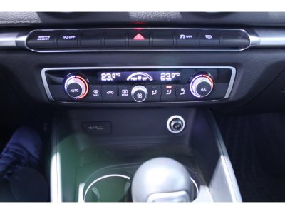 Audi A3 15 35 TFSI 150 - BV S-Tronic 7 Suivi complet   - 14