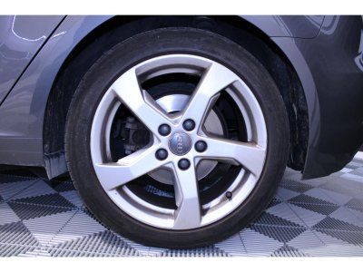 Audi A3 15 35 TFSI 150 - BV S-Tronic 7 Suivi complet   - 19