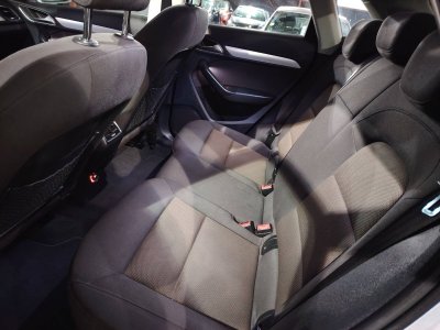 Audi Q3 20 TFSI 170 Ambition Luxe quattro S tronic 7   - 8