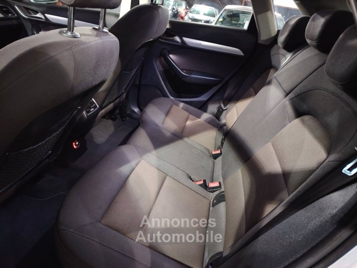 Audi Q3 20 TFSI 170 Ambition Luxe quattro S tronic 7 - 8