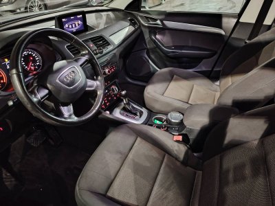 Audi Q3 20 TFSI 170 Ambition Luxe quattro S tronic 7   - 11