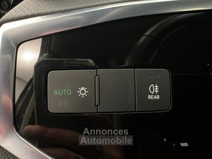 Audi Q3 Sportback 35 TDI 150 ch S tronic 7 Design - 26
