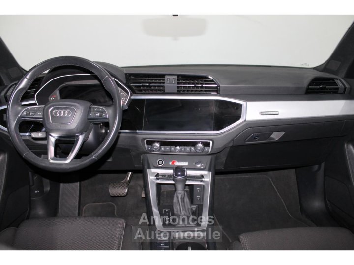 Audi Q3 Quattro 20 35 TDI - 150 - BV S-tronic 2019 Design - 13