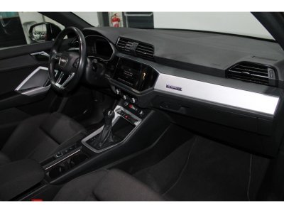 Audi Q3 Quattro 20 35 TDI - 150 - BV S-tronic 2019 Design   - 17