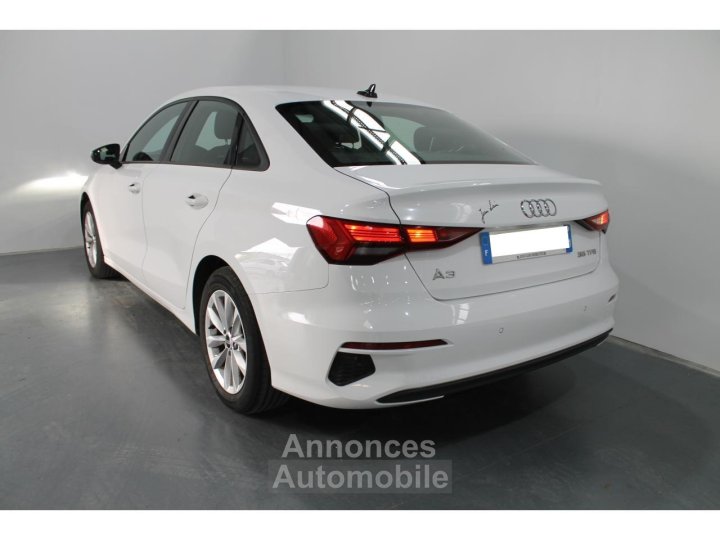 Audi A3 Berline 15 35 TFSI - 150 - BV S-Tronic 7 8Y BERLINE - 5