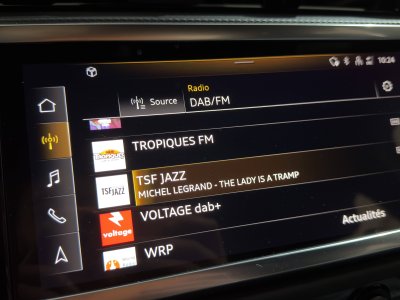 Audi Q3 Sportback 35 TFSI 150 ch S tronic 7 S line   - 11