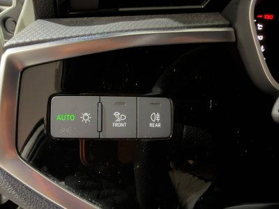 Audi Q3 Sportback 35 TFSI 150 ch S tronic 7 S line   - 16