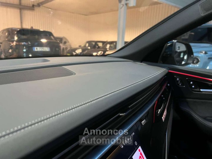 Audi Q8 60 TFSI e 490 Tiptronic 8 quattro Competition - 28