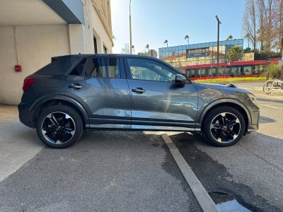 Audi Q2 35 TFSI 15l 150 CV S Tronic 7 S Line Toit ouvrant   - 4