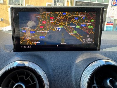 Audi Q2 35 TFSI 15l 150 CV S Tronic 7 S Line Toit ouvrant   - 26