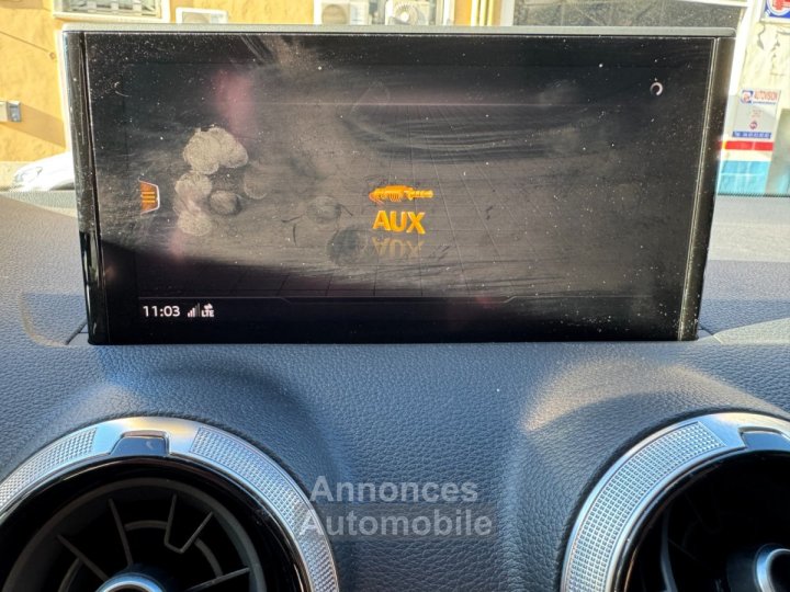 Audi Q2 35 TFSI 15l 150 CV S Tronic 7 S Line Toit ouvrant - 27