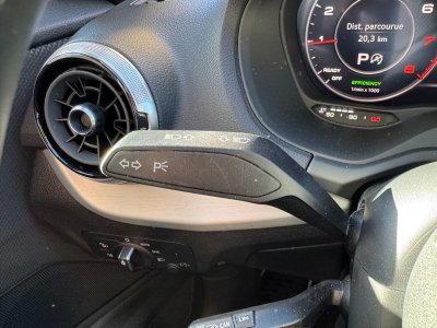 Audi Q2 35 TFSI 15l 150 CV S Tronic 7 S Line Toit ouvrant   - 37