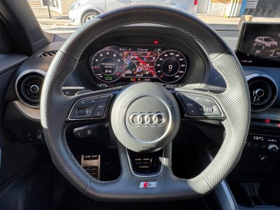 Audi Q2 35 TFSI 15l 150 CV S Tronic 7 S Line Toit ouvrant   - 41