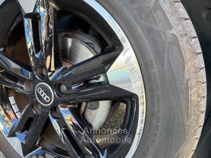 Audi Q2 35 TFSI 15l 150 CV S Tronic 7 S Line Toit ouvrant - 56