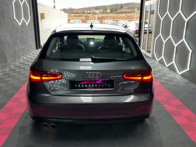 Audi A3 S Line 180 ch 18L TFSI S Tronic 7 1&egrave;re Mains ~ Radar AR ~ Jantes ROTOR ~ Feux Xenon   - 5