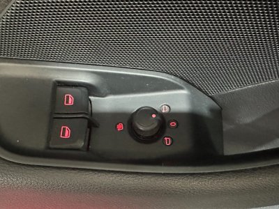 Audi A3 S Line 180 ch 18L TFSI S Tronic 7 1&egrave;re Mains ~ Radar AR ~ Jantes ROTOR ~ Feux Xenon   - 12