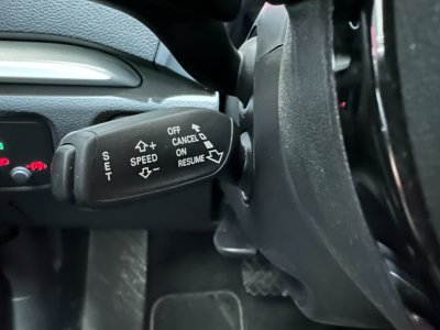 Audi A3 S Line 180 ch 18L TFSI S Tronic 7 1&egrave;re Mains ~ Radar AR ~ Jantes ROTOR ~ Feux Xenon   - 15