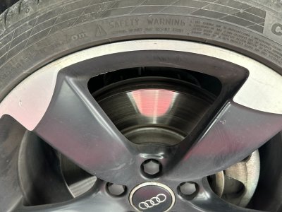 Audi A3 S Line 180 ch 18L TFSI S Tronic 7 1&egrave;re Mains ~ Radar AR ~ Jantes ROTOR ~ Feux Xenon   - 35