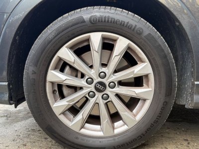 Audi Q3 14 45 tfsie 245ch s line s-tronic 6 attelage   - 10