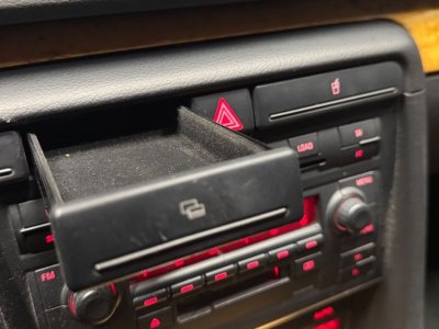 Audi A4 18 t 165 ambition quattro   - 26