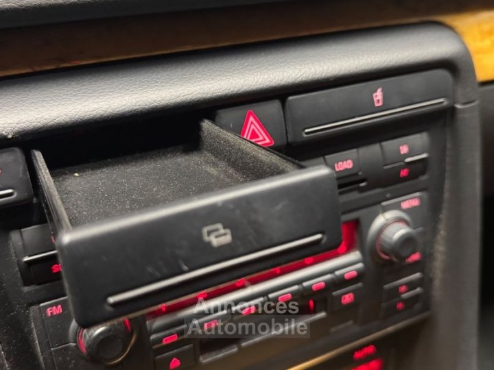 Audi A4 18 t 165 ambition quattro - 26