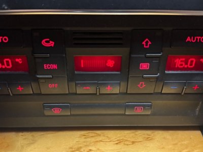 Audi A4 18 t 165 ambition quattro   - 28