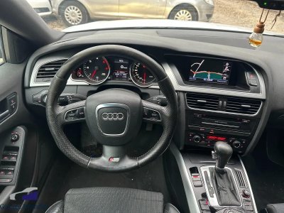 Audi A5 Sportback 30 TDi 240cv S-Line BVA Quattro   - 12