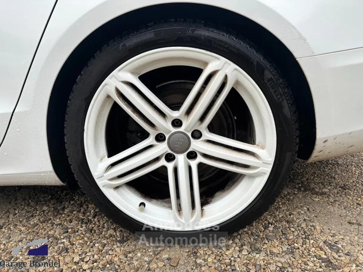 Audi A5 Sportback 30 TDi 240cv S-Line BVA Quattro - 15