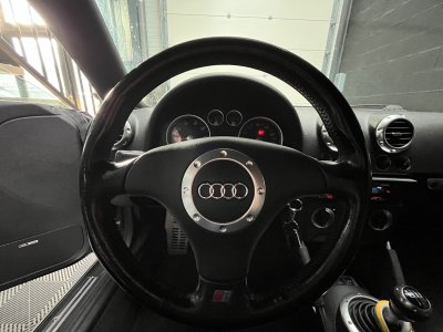 Audi TT ROADSTER 18 TURBO 20 VT 180 / ENTRETIEN COMPLET / DSITRIB OK / BON ETAT GENERAL / JANTES BBS 18 POUCES /   - 15