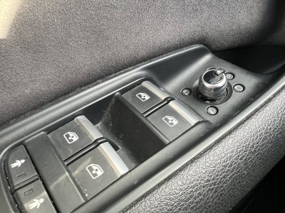 Audi Q7 II 30 V6 TDI 272ch clean diesel S line quattro Tiptronic 7 places   - 17