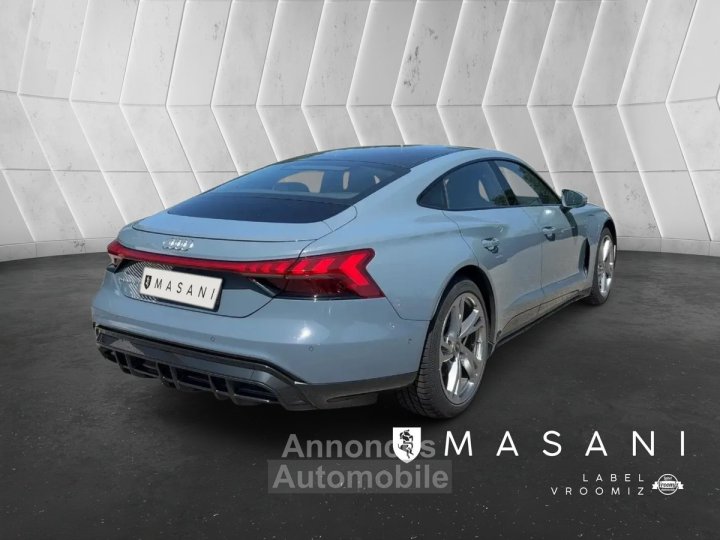 Audi e-tron GT quattro 476ch toit siege cam360 - 2