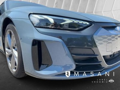 Audi e-tron GT quattro 476ch toit siege cam360 - 6