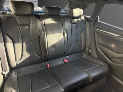 Audi A3 Sportback 15 TFSI CoD 150 S tronic 7 S Line Garantie 12 mois   - 11