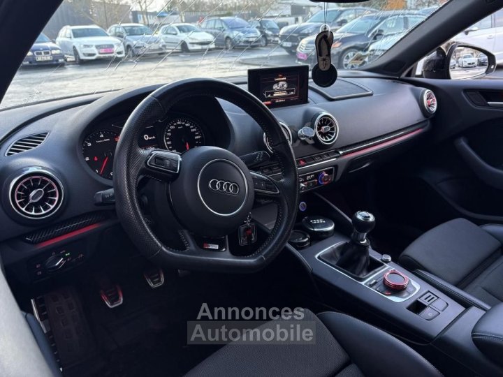 Audi A3 2L TDI 150 S line ( Eclairage d'ambiance, si&egrave;ge sline, bi x&eacute;non) - 16