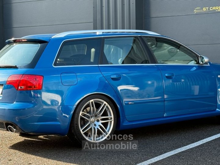 Audi RS4 Avant 42 V8 420ch quattro BVM6 PACK F1 Syst&egrave;me Audio BOSE Bleu Sprint Radar AV et AR Si&egrave;ges chauffants - 9